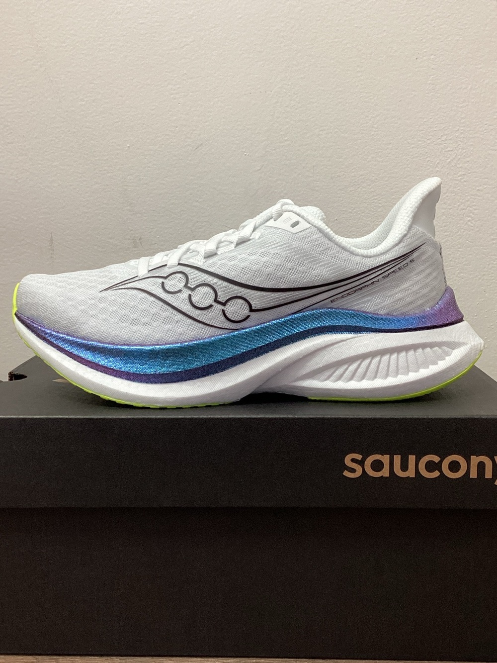 Women’s Saucony Endorphin Speed 5